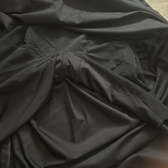 Elegant Black Maxi Dress - Picture 6 of 6